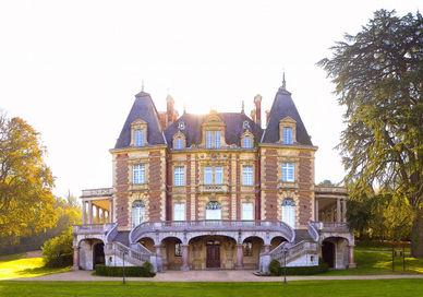 An image of a castle in the middle of a park, Exclusive Hire of Château Bouffémont. Chateau Bouffemont