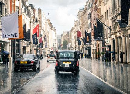 An image of a rainy street, High Class and Low Life Private Walking Tour. Coutours