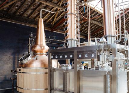 An image of distillery inside