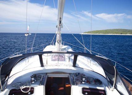 An image of a sail in the ocean, Luxury Croatian Yachting. Getaway-Pseudo-Supplier