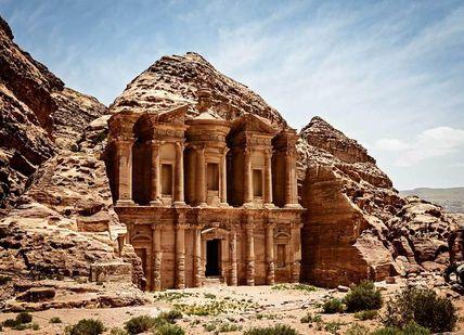 The New 7 Wonders: Petra Experience