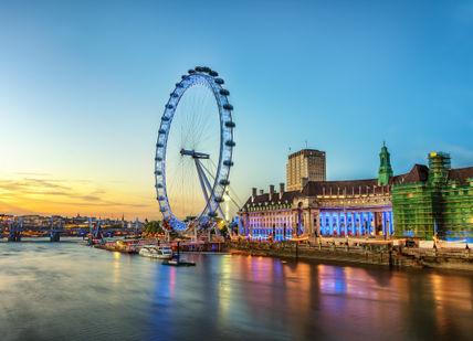 An image of London Eye on sunset