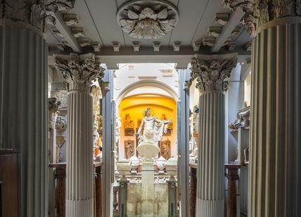An image of a church with columns, Sir John Soane Museum Highlights Tour. Sir John Soane Museum