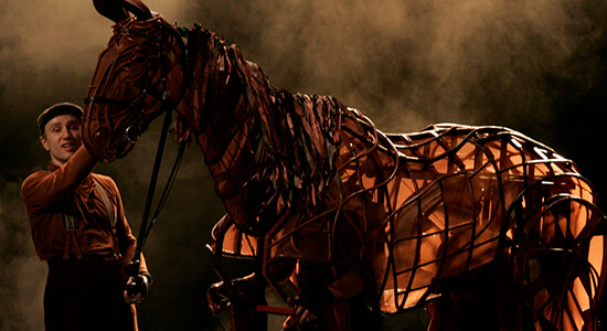 war horse london theatre