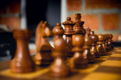 Деревянные шахматы в подарок на 5 лет в подарок