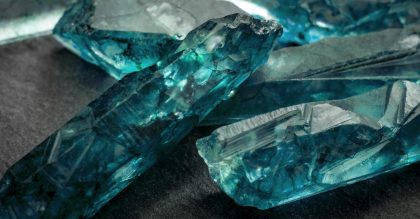 Blue uncut aquamarine crystals
