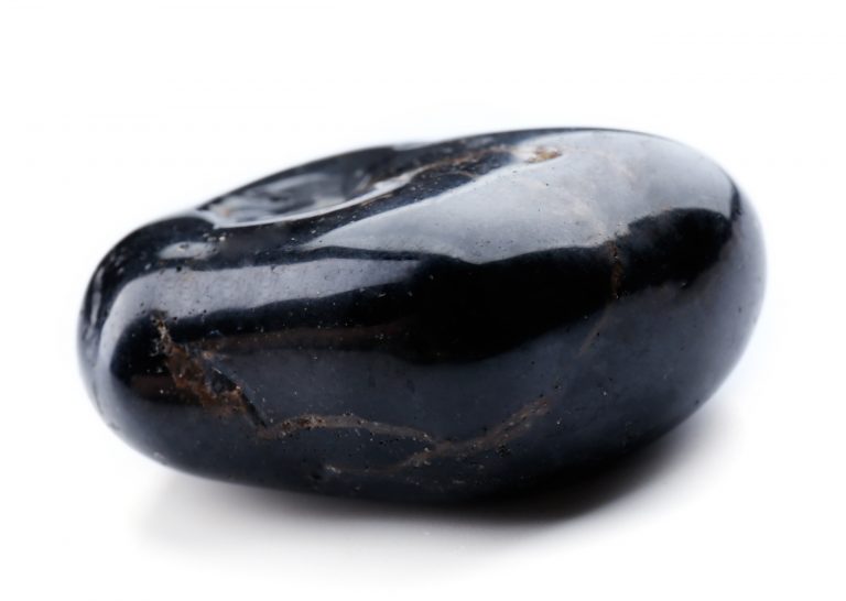 What Is Black Onyx? Meaning, Properties And Uses Of This Black Gemstone