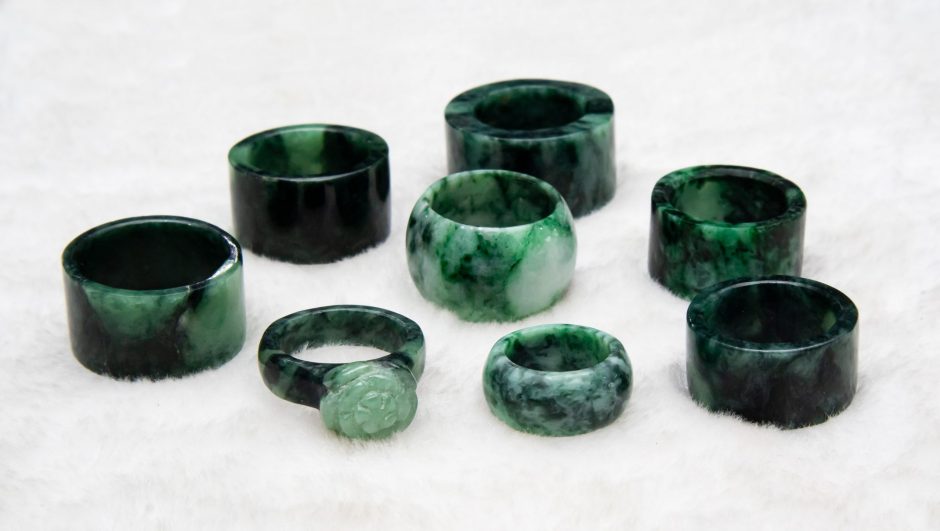 dark green jade crystal rings