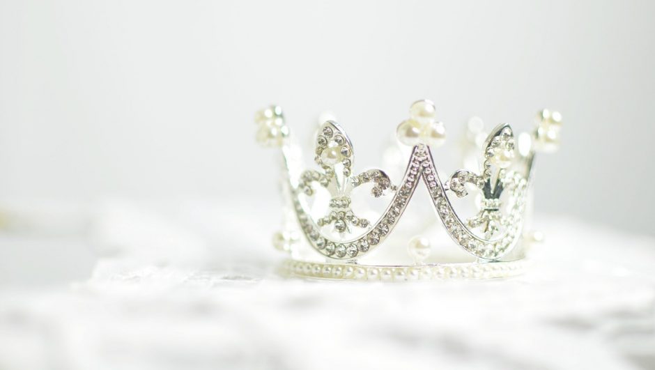 white gold crown with gemstones and pearls