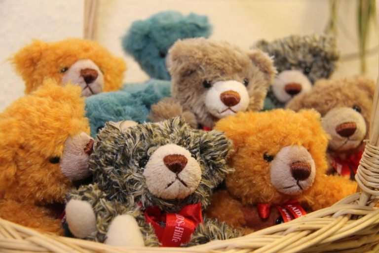 Teddy bears for world's aids day