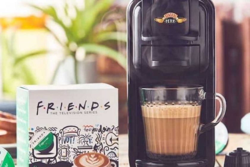 B&M – F.R.I.E.N.D.S Central Perk Coffee Machine & Capsules