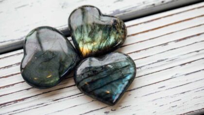 Black Labradorite Meanings, Properties, Facts and More
